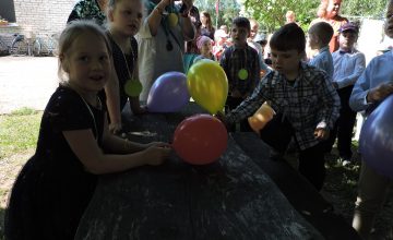 11132